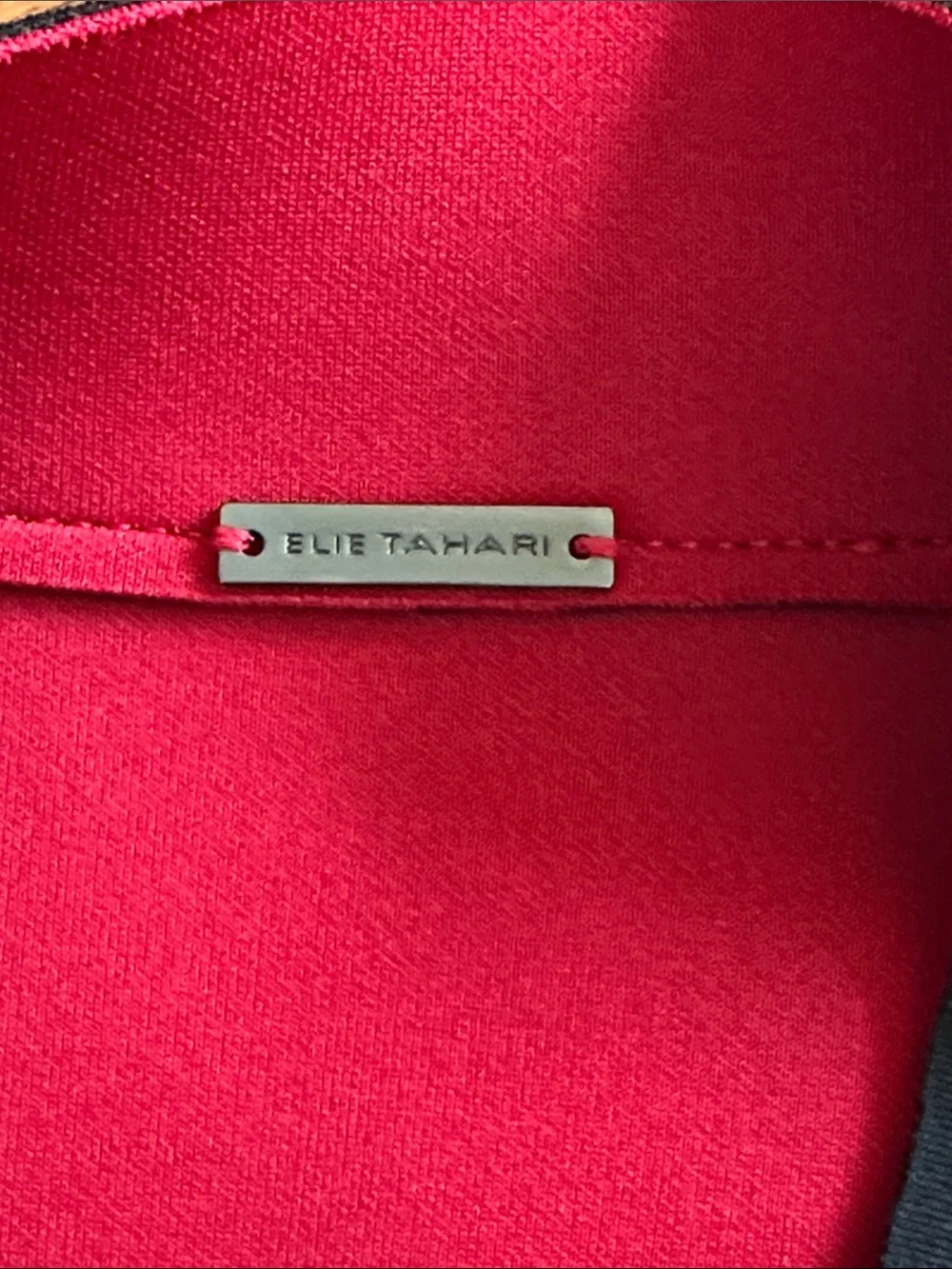 Elie Tahari Women’s reversible Black Coat with red Trim